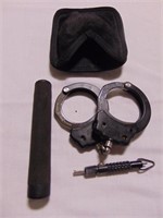 Handcuffs & Expandable Baton