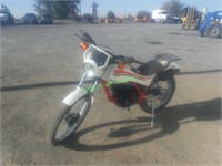 Collectable 1986 Honda Reflex TRL200 Motorcycle