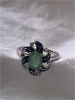 Sterling Silver Ring w/ Emerald Sz 8
