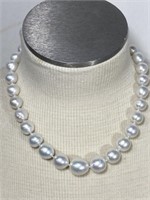 South Sea Graduated Pearl Necklace - 4k White gold