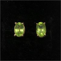 14K Yellow gold oval cut peridot post earrings