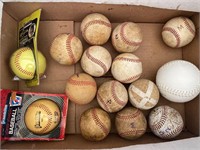 Lot of vintage baseballs