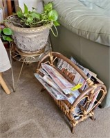 RATTAN STYLE MAGAZINE RACK