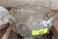 PUNCH BOWL AND CUPS, GLASS LADLE