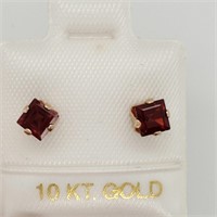 10K Yellow Gold Garnet Earrings,