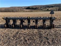 Hiniker 6 row cultivator