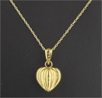 10kt Gold Heart Necklace w/Chain