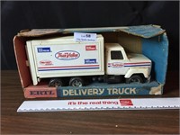 Ertl True-Value Hardware Delivery Truck in Box