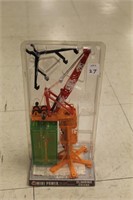 COX MINI POWER DIE CAST CLIMBING CRANE 4603