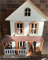 20" x 16" 2 Story Doll House