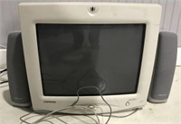 VINTAGE COMPAQ COMPUTER MONITOR AND SPEAKERS