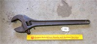 18 inch Crescent Wrench