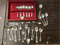 STERLING FLATWARE WITH CASE 33.8 OZ