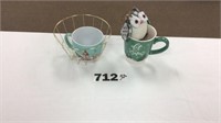 2 mugs, Owl ornament and gold wired basket