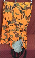 Johnson Garment Size XL Orange Camo Bib Overalls