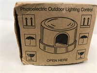 Fisher Pierce Photoelectric Outdoor Lamp Control