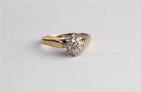 10K GOLD DIAMOND CLUSTER RING