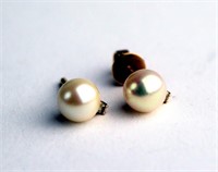 14K GOLD PAIR CULTURED PEARL & DIAMOND EARRINGS