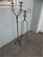 2PC IRON CANDLESTANDS