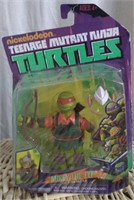 Nickelodeon Teenage Mutant Ninja Turtle- Mikey Elf