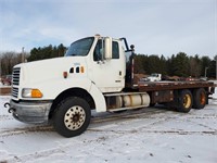 1999 Sterling A9522 Flatbed Truck