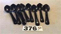 9 LARGE PLASTIC SERVING SPOONS