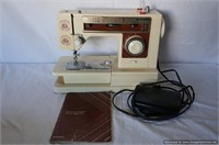 Singer 6106 Sewing Machine