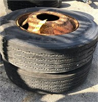2 tires, 275/80 R 22.5