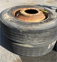 2 tires 295/75 R 22.5