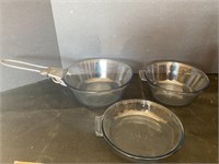 Glass Pyrex cooking bowls