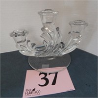 3 ARM GLASS CANDLE HOLDER 8IN