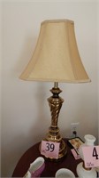 BRASS TABLE LAMP 29IN
