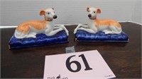 PAIR OF DOG FIGURINES 5IN