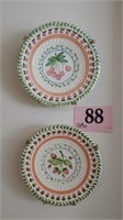 PAIR OF HAND-PAINTED FRUIT PLATES 8IN WITH PLATE