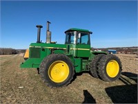 John Deere 8440 Tractor