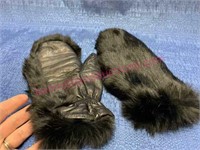 Black mink fur leather mittens