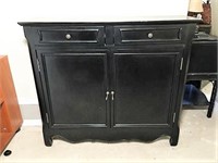 Black Entry Table