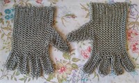 169 - CHAIN MAIL GLOVES