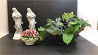 Ceramic ornaments and artificial flower