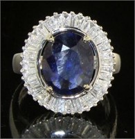 14kt Gold 5.24 ct Oval Sapphire & Diamond Ring