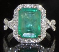 14kt Gold 6.11 ct Natural Emerald & Diamond Ring