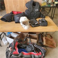 Goalie Equipment  w Bag