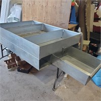 Steel Tool Box w Drawers
