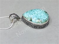 Turquoise & silver pendant/ chain