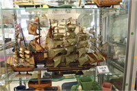 (5) Model Ships: