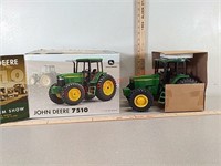John Deere 7510 toy tractor, box is water damaged