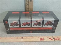 IHC 66 series 1/64 collector set #8 toy tractors