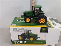 John Deere 7230r toy tractor