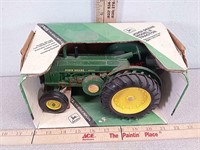 John Deere model R diesel toy tractor