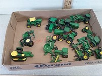 John Deere 1/64 scale toy tractors